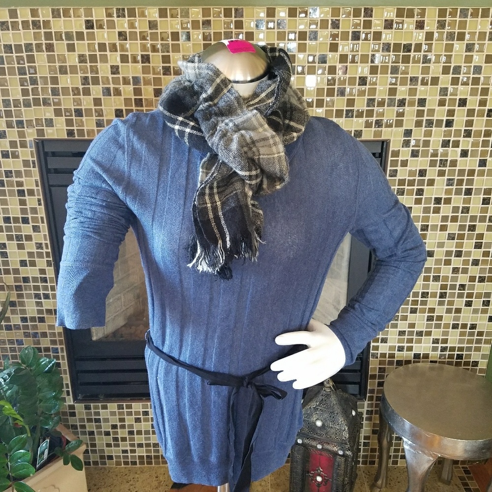 Simply Vera Sweater